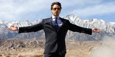 man in pak en stropdas films